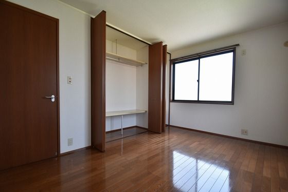 �y���̑������E�X�y�[�X�z�@