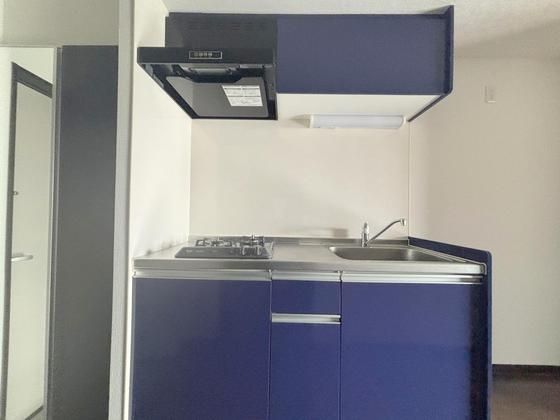 �y�L�b�`���z�@