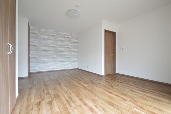 �y���̑������E�X�y�[�X�z�@