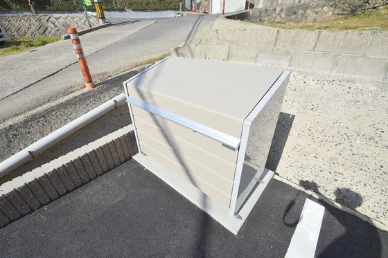 �~�n����p�S�~�̂ď�