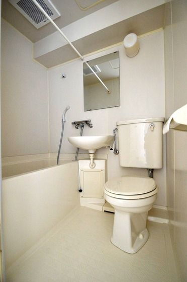 �y�g�C���z�@