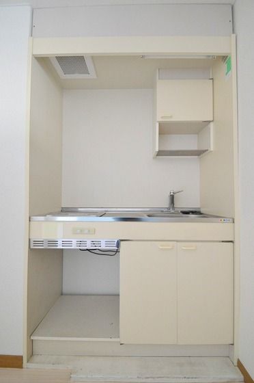 �y�L�b�`���z�@