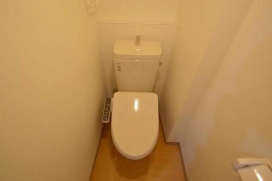 �y�g�C���z�@