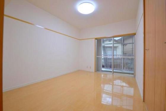 �y���̑������E�X�y�[�X�z�@