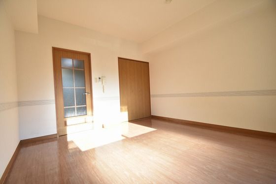 �y���̑������E�X�y�[�X�z�@