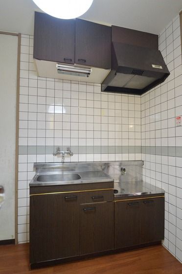 �y�L�b�`���z�@