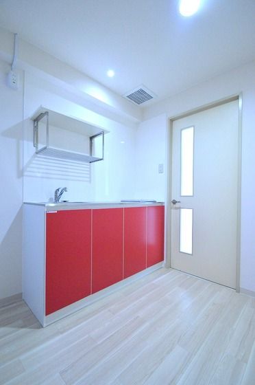 �y���̑������E�X�y�[�X�z�@