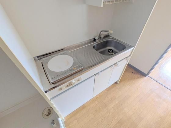 �y�L�b�`���z�@