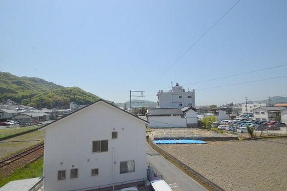�y���]�z�@�R���r�j�k��������