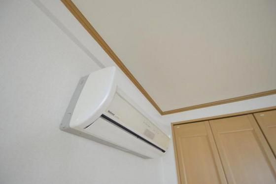 �y���̑��ݔ��z�@