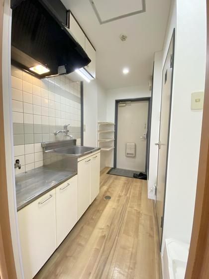 �y���̑������E�X�y�[�X�z�@