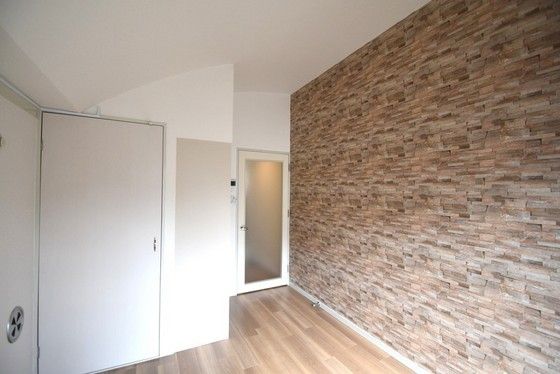 �y�����E���r���O�z�@