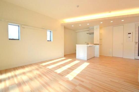 �y���̑������E�X�y�[�X�z�@