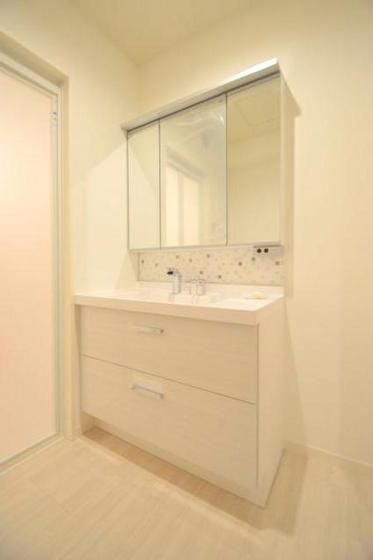 �y���ʏ��z�@