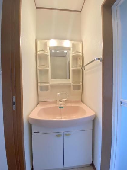 �y���ʏ��z�@