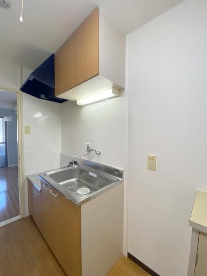 �y�L�b�`���z�@