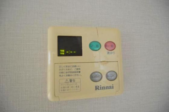 �y���̑��ݔ��z�@