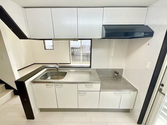 �y���̑������E�X�y�[�X�z�@