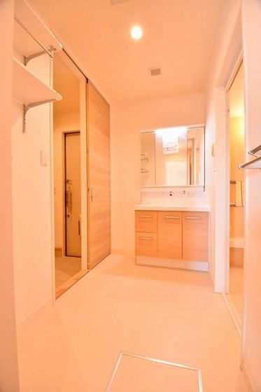 �y���ʏ��z�@