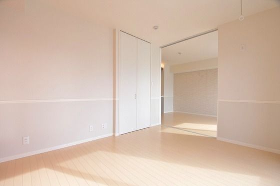 �y���̑������E�X�y�[�X�z�@