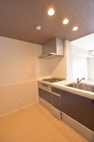 �y�L�b�`���z�@