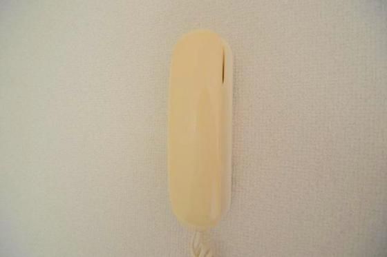 �y�Z�L�����e�B�z�@