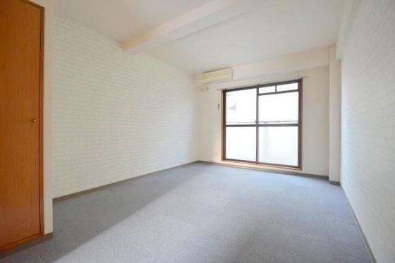 �y���̑������E�X�y�[�X�z�@