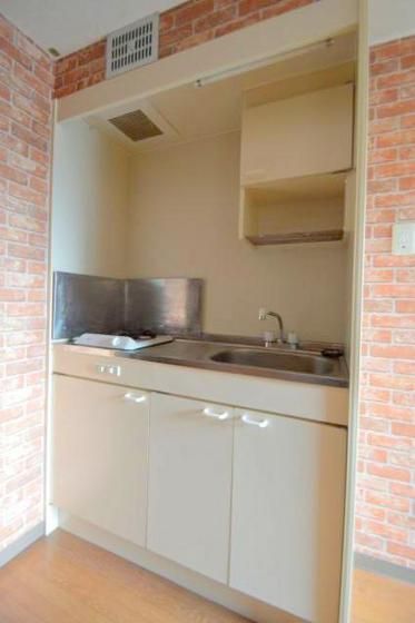 �y�L�b�`���z�@