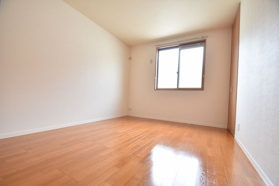 �y���̑������E�X�y�[�X�z�@