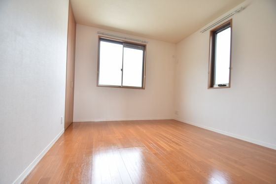 �y���̑������E�X�y�[�X�z�@