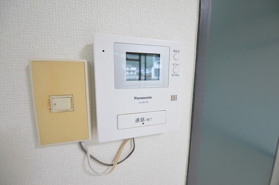 �y�Z�L�����e�B�z�@���j�^�[�t�H��