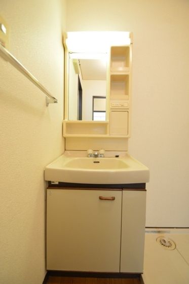 �y���ʏ��z�@�Ɨ����ʑ�