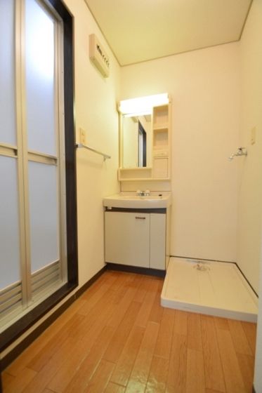 �y���ʏ��z�@�Ɨ����ʒE�ߏ�