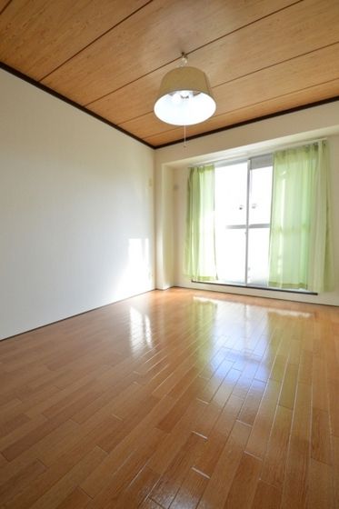 �y���̑������E�X�y�[�X�z�@�m��6��