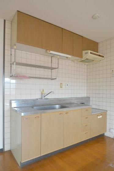 �y�L�b�`���z�@