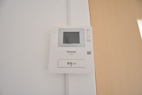 �y�Z�L�����e�B�z�@TV���j�^�[�C���^�[�z�����������ł��ˁ�