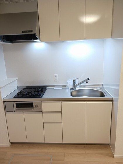 �y�L�b�`���z�@