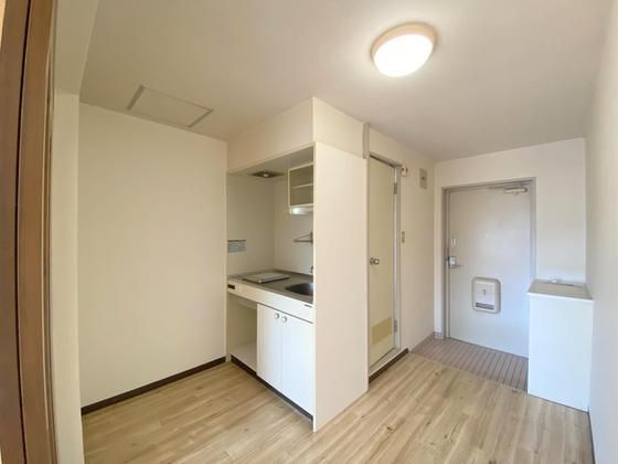 �y���̑������E�X�y�[�X�z�@