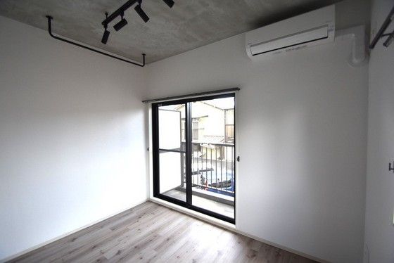 �y���̑������E�X�y�[�X�z�@