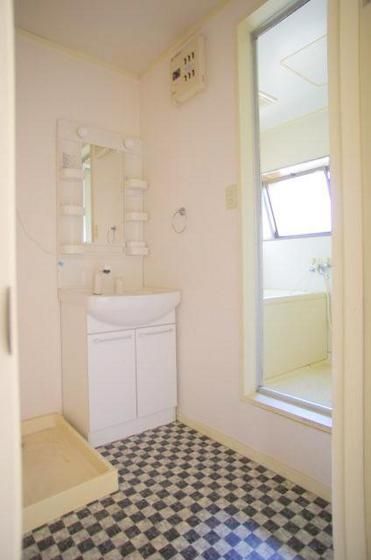 �y���ʏ��z�@