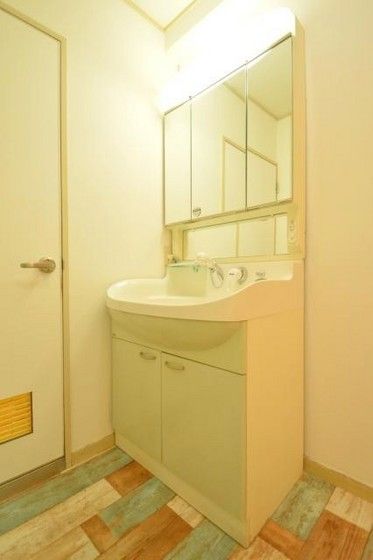 �y���ʏ��z�@