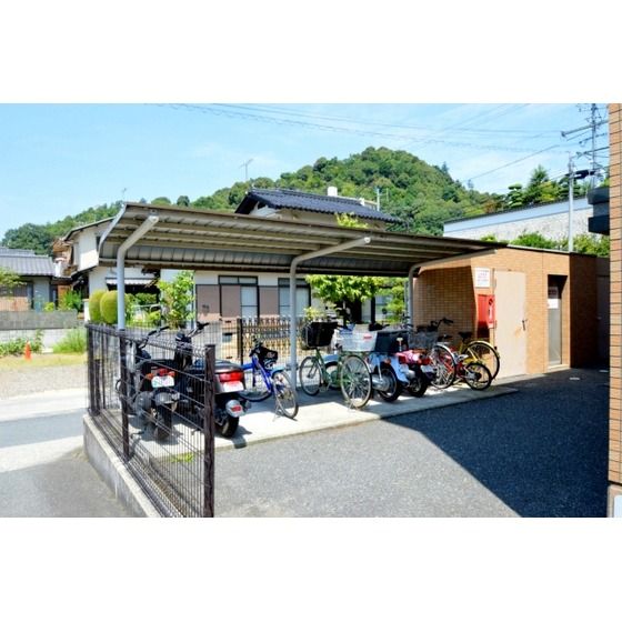 ���ցA�o�C�N�u����