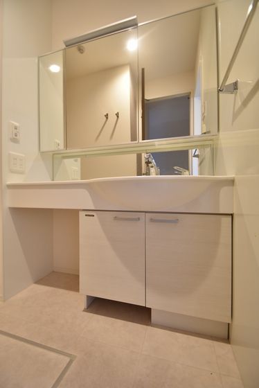 �y���ʏ��z�@