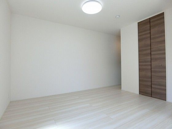 �y���̑������E�X�y�[�X�z�@