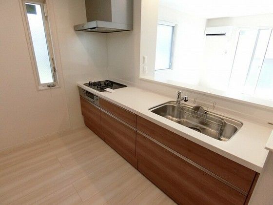 �y�L�b�`���z�@