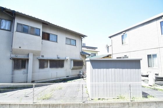 �y���]�z�@