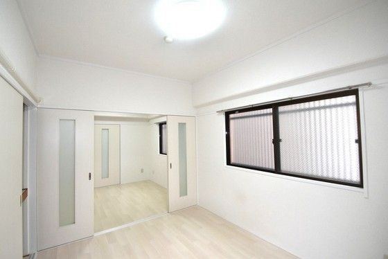 �y���̑������E�X�y�[�X�z�@