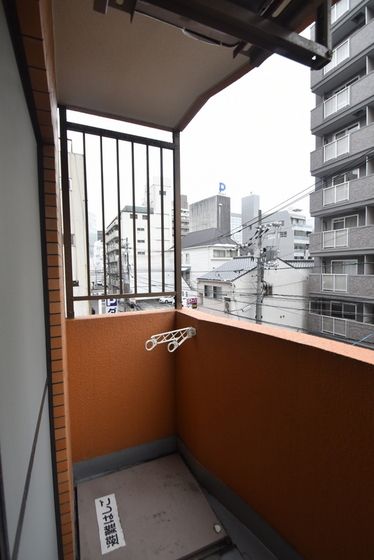 �y�o���R�j�[�z�@