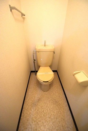 �y�g�C���z�@