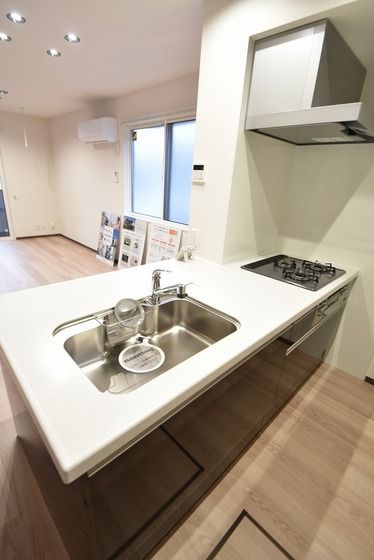 �y�L�b�`���z�@